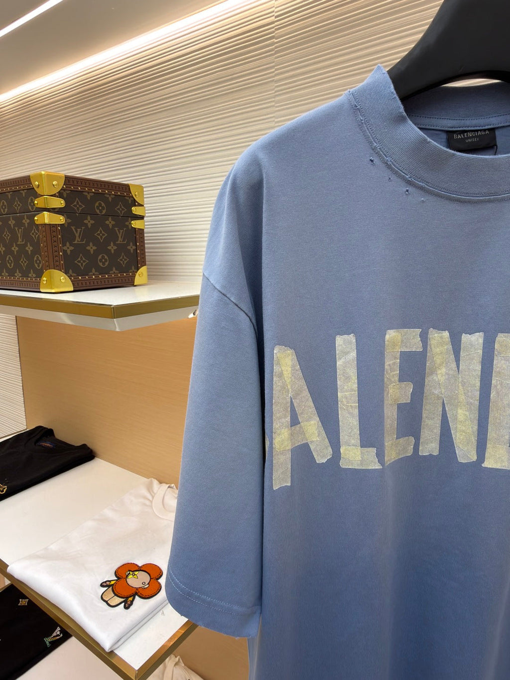 BALENCIAGA 26S SHORT SLEEVE T-SHIRT 011