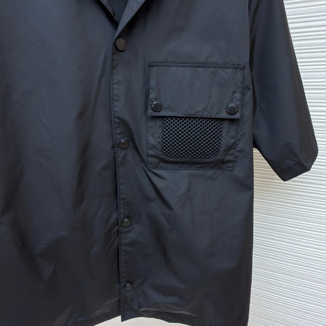 MONCLER 26S SHORT SLEEVE SHIRT 555