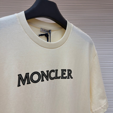MONCLER 26S SHORT SLEEVE T-SHIRT 553