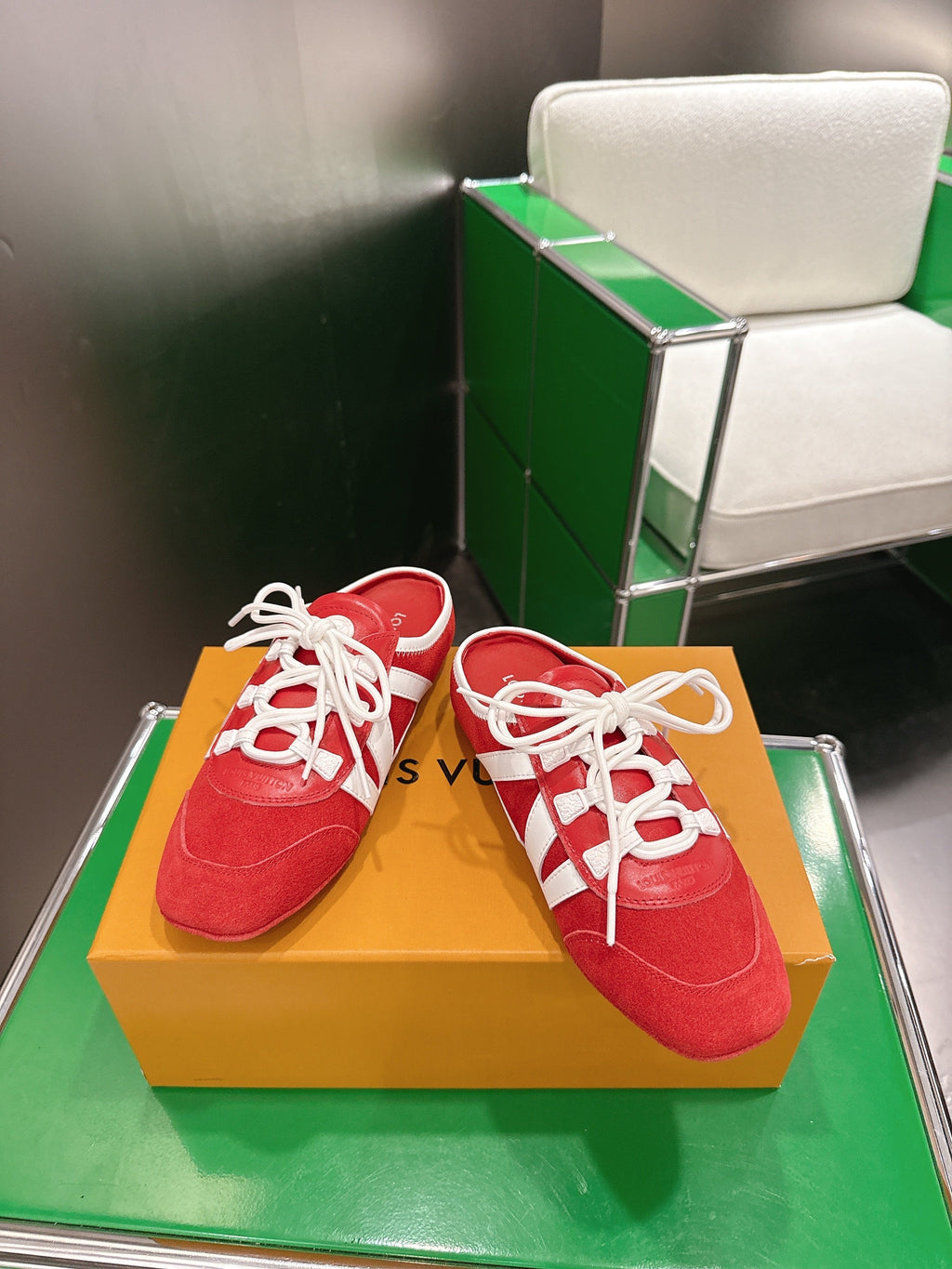 LV 26S MULE SNEAKERS IN RED SUEDE