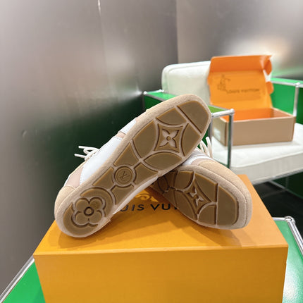 LV 26S SNEAKERS IN BEIGE SUEDE WITH CHERRY CHARM