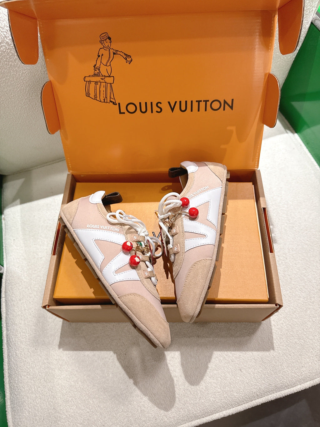 LV 26S SNEAKERS IN BEIGE SUEDE WITH CHERRY CHARM