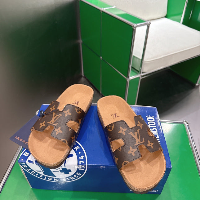 LV 26S SLIDES IN DARK BROWN COATED CANVAS