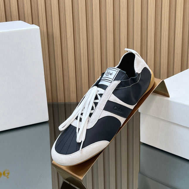 CHLOÉ 26S SNEAKERS IN BLACK CALFSKIN AND CREAM WHITE SUEDE