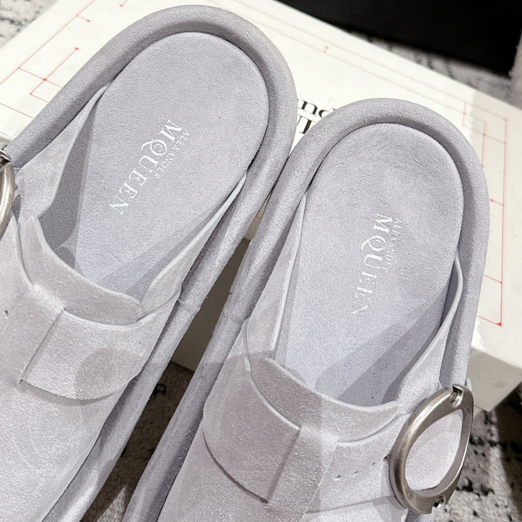 ARC CLOG MULES IN GREY SUEDE