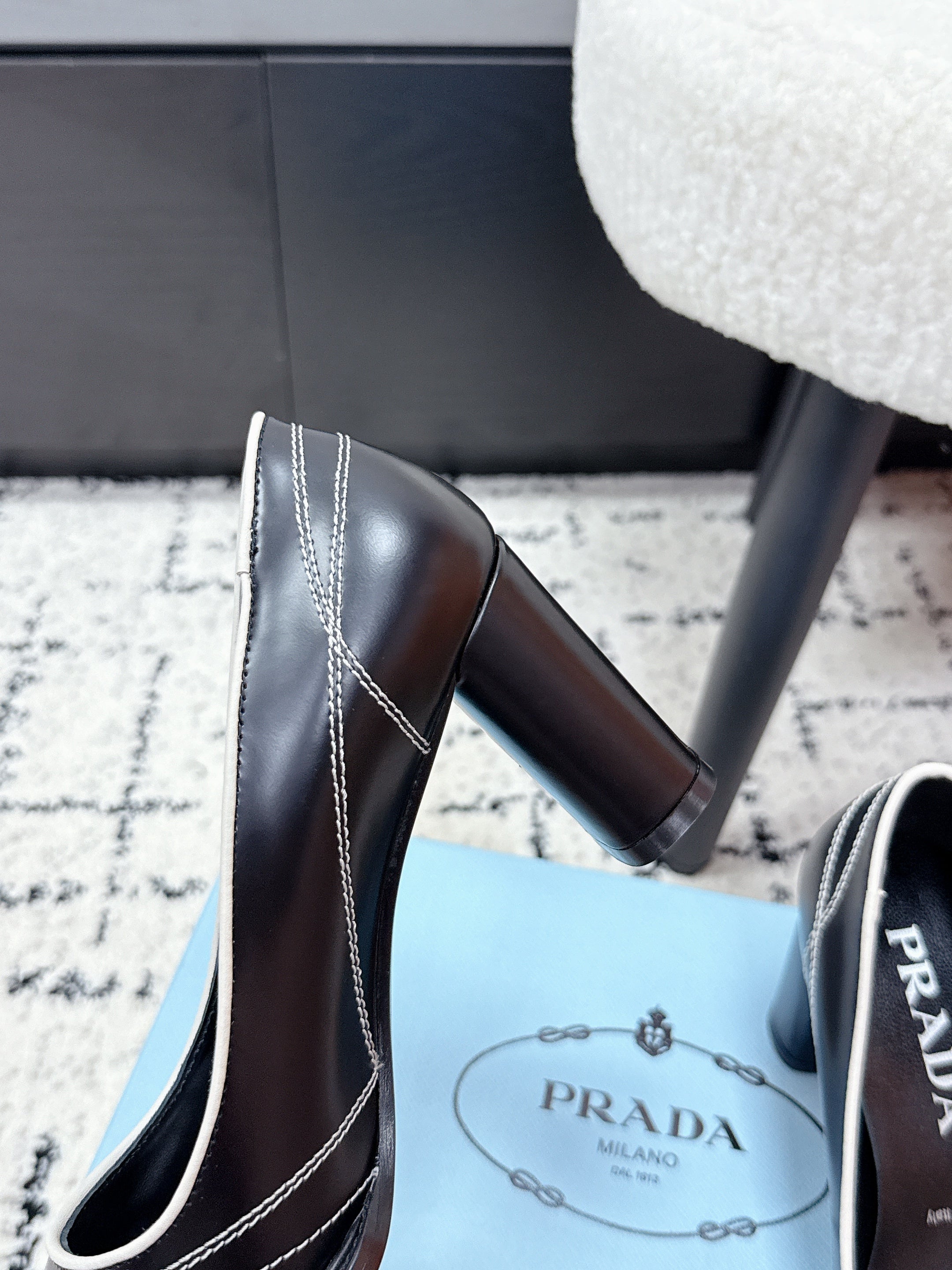PRADA 26S BOWLING-STYLE HIGH HEELS 70MM IN BLACK CALFSKIN