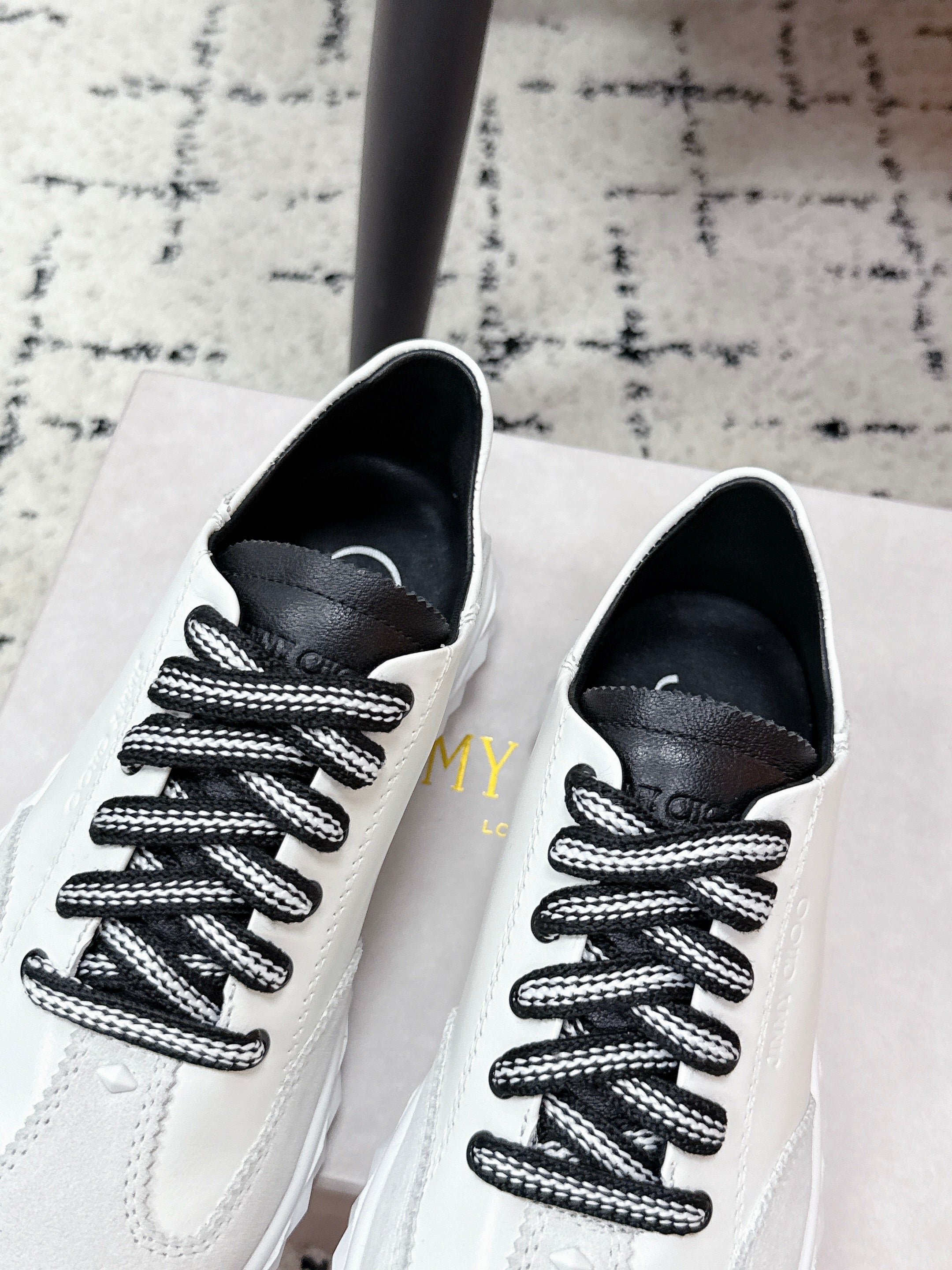 JIMMY CHOO 26S SNEAKERS IN WHITE SUEDE WITH BLACK LACES