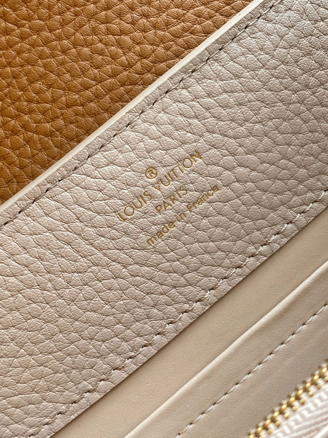 LV 26S CAPUCINES BAG 31 IN GRAYISH BEIGE TAURILLON CALFSKIN