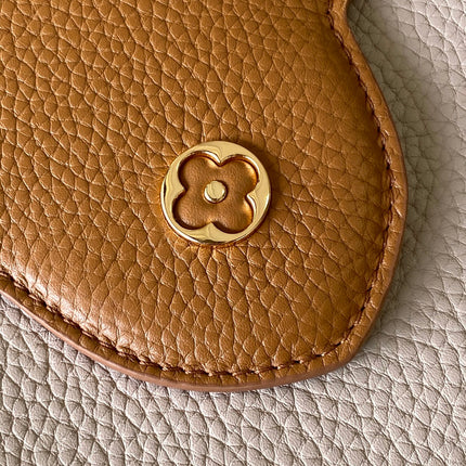 LV 26S CAPUCINES BAG 27 IN GRAYISH BEIGE TAURILLON CALFSKIN
