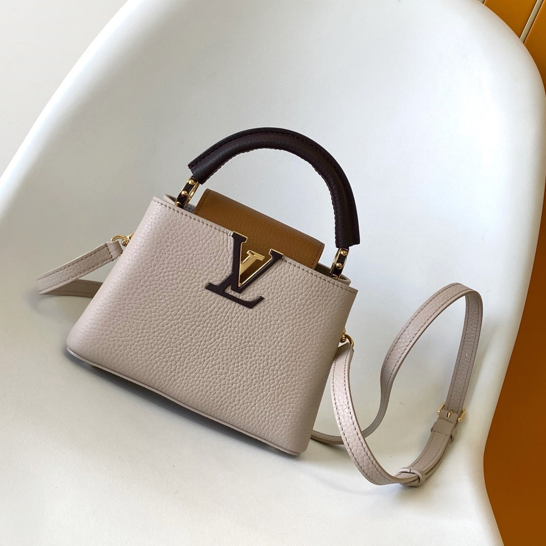 LV 26S CAPUCINES BAG 21 IN GRAYISH BEIGE TAURILLON CALFSKIN