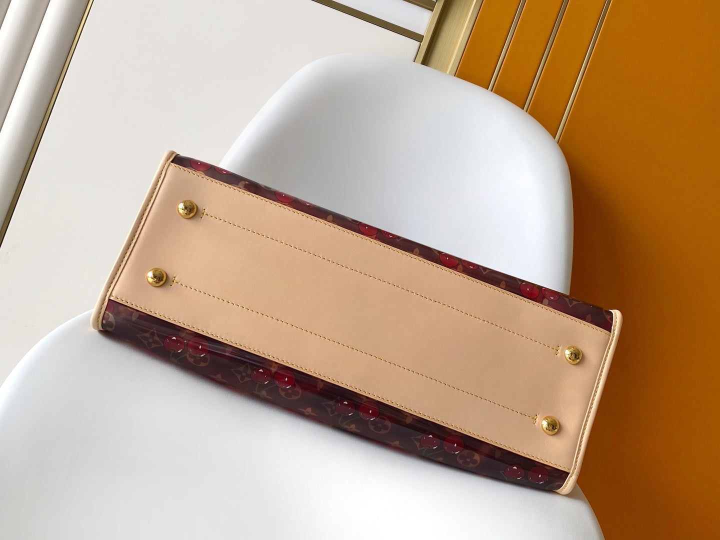 LV 26S ONTHEGO TOTE 41 IN CHERRY RED CLEAR PVC AND CALFSKIN