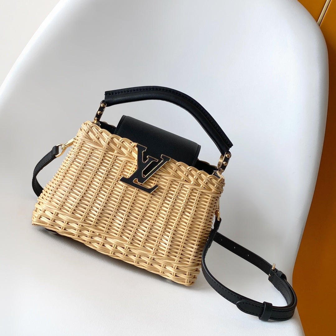 LV CAPUCINES BB BAG 27 PINIC IN BLACK CALFSKIN GOLD HARDWARE