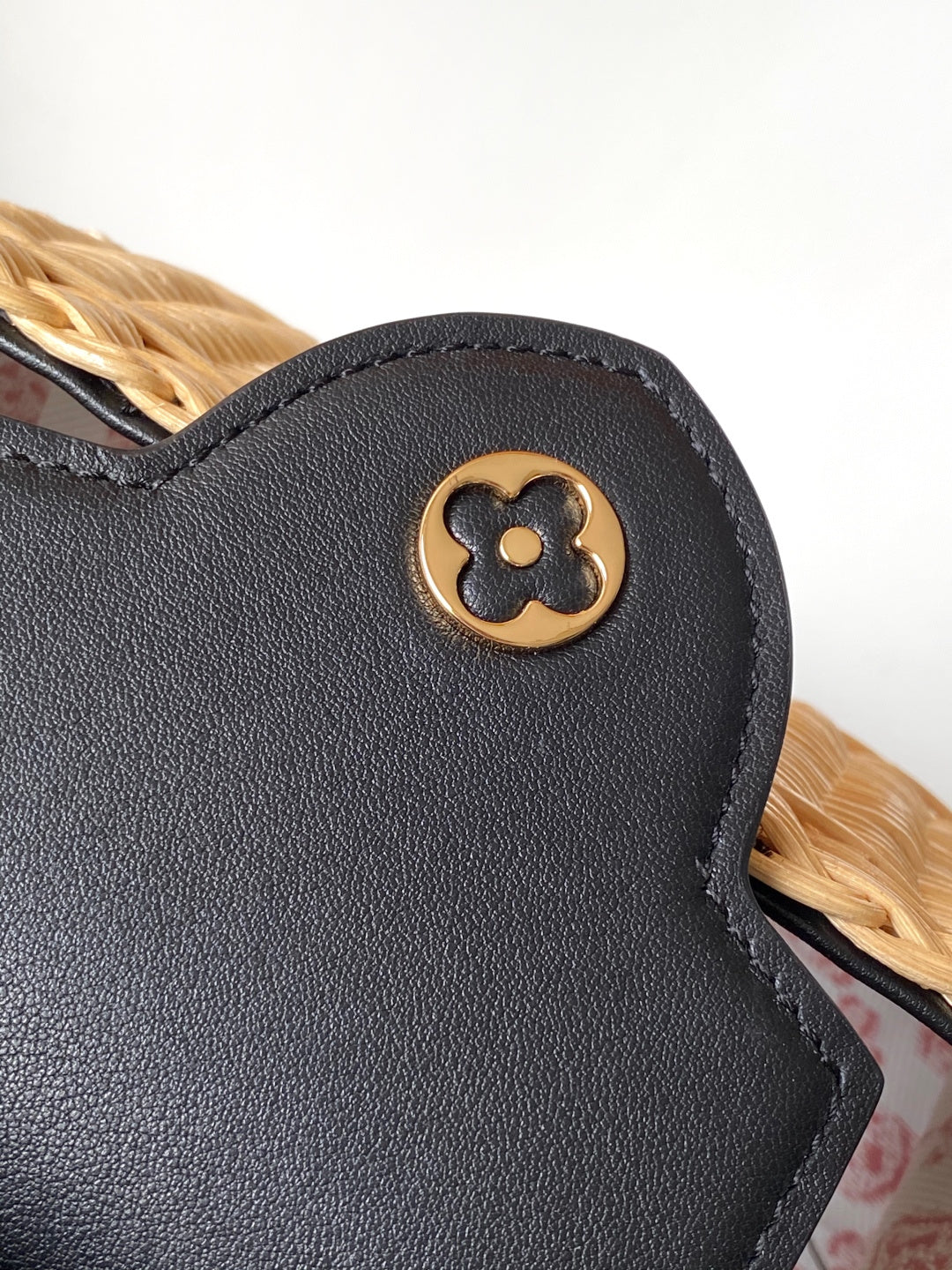 LV CAPUCINES BB BAG 27 PINIC IN BLACK CALFSKIN GOLD HARDWARE