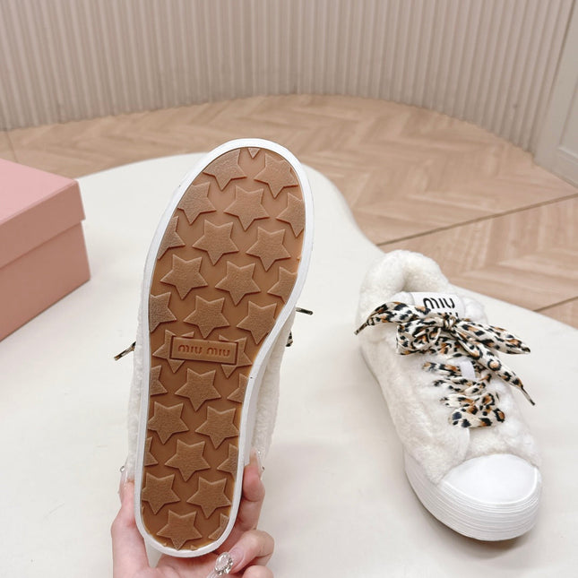 MIUMIU 25S SNEAKERS IN WHITE SHEARLING WITH LEOPARD-PRINT LACES
