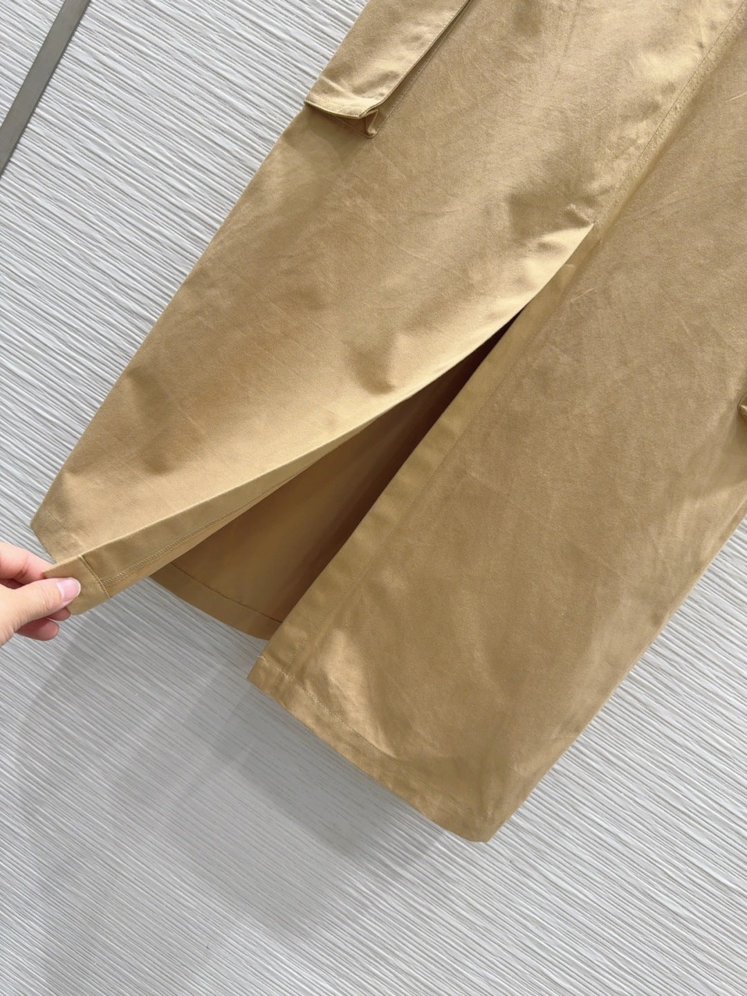 PRADA 26S MIDI SKIRT 672