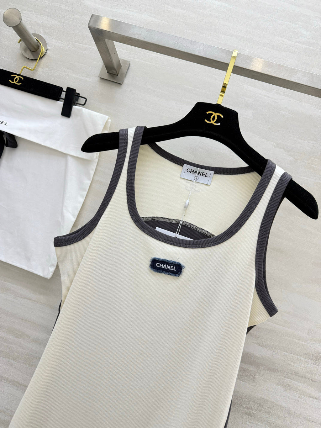 CHANEL 26S TANK TOP STYLE 1034
