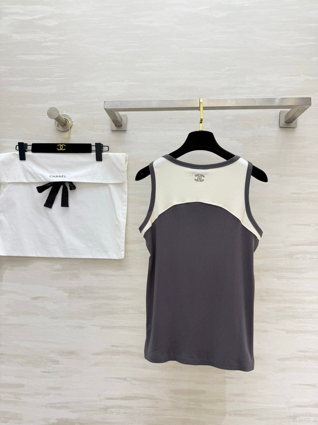 CHANEL 26S TANK TOP STYLE 1034