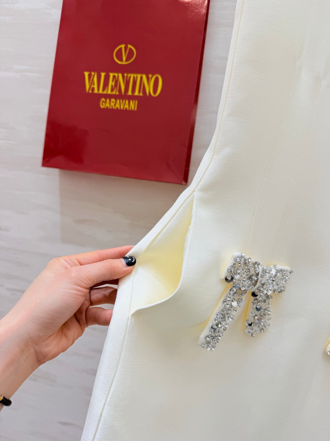 VALENTINO 26S SLEEVELESS DRESS 123