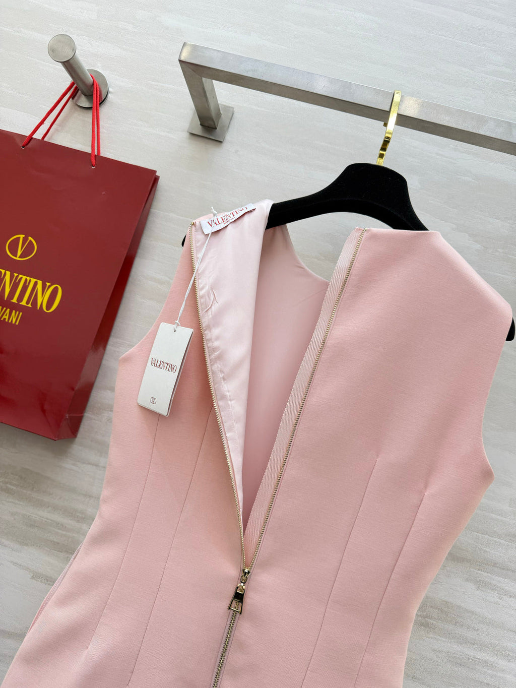 VALENTINO 26S SLEEVELESS DRESS 122