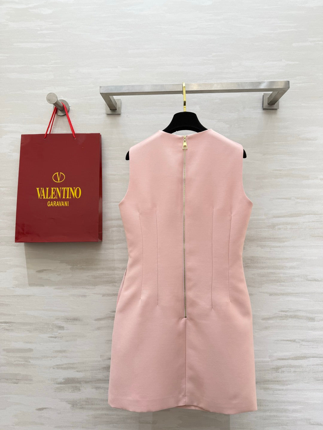 VALENTINO 26S SLEEVELESS DRESS 122