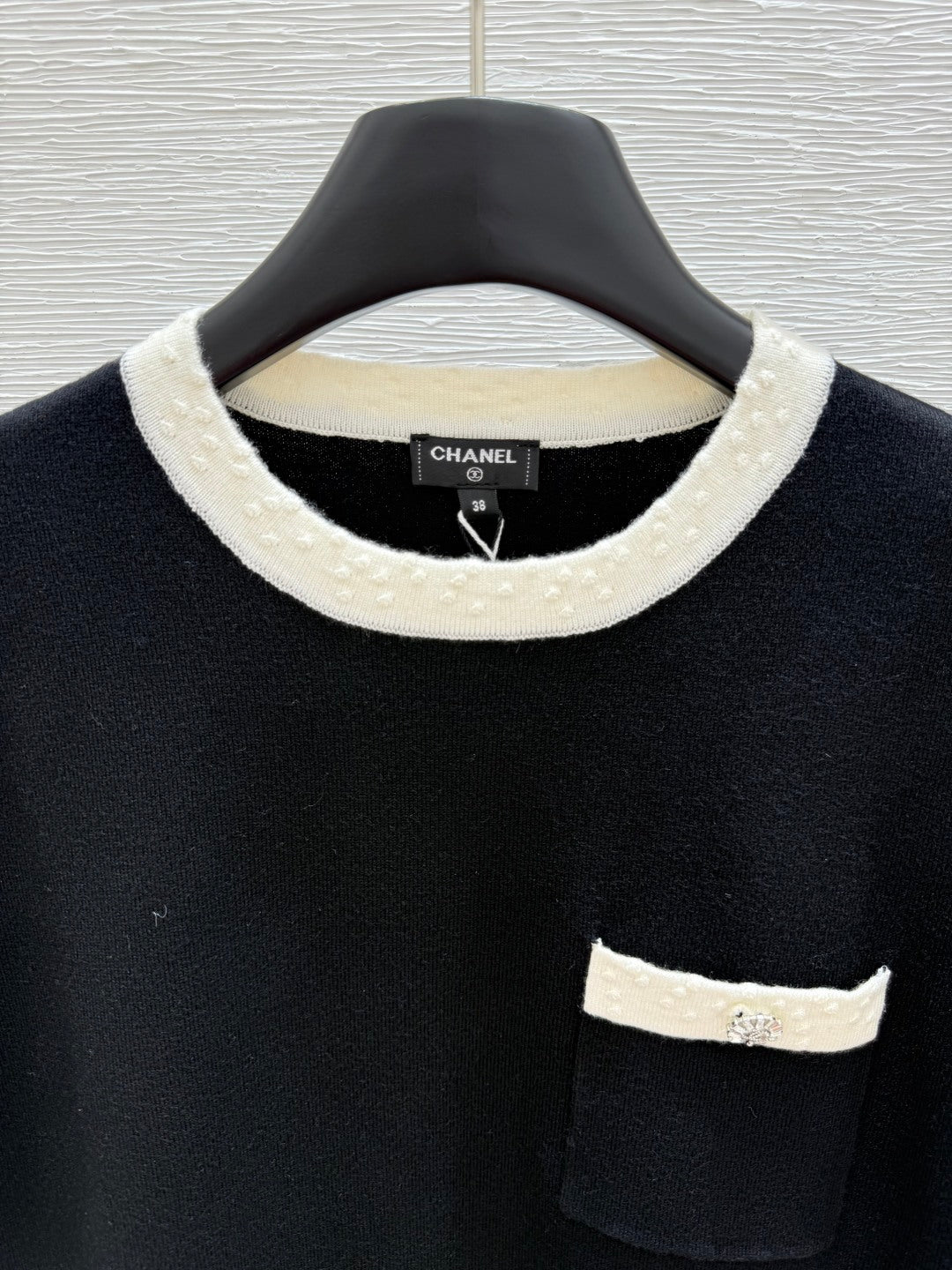 CC SHORT-SLEEVE CREW NECK KNIT TOP 267987