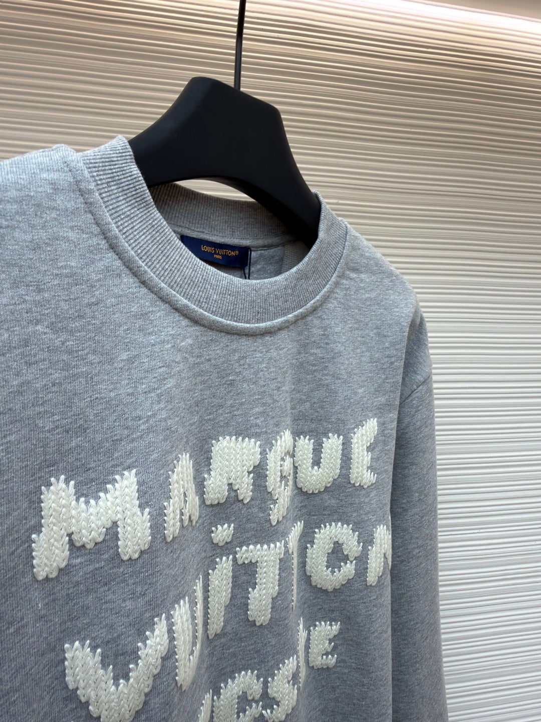 LV 25S SWEATSHIRT 592306