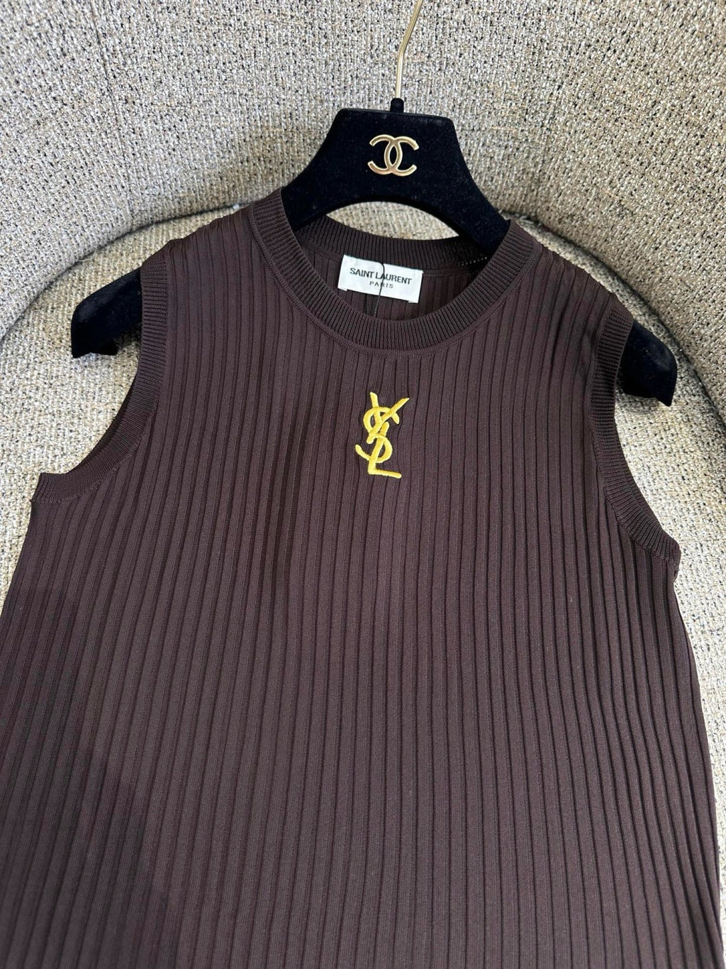 YSL 26S KNIT VEST TOP 385