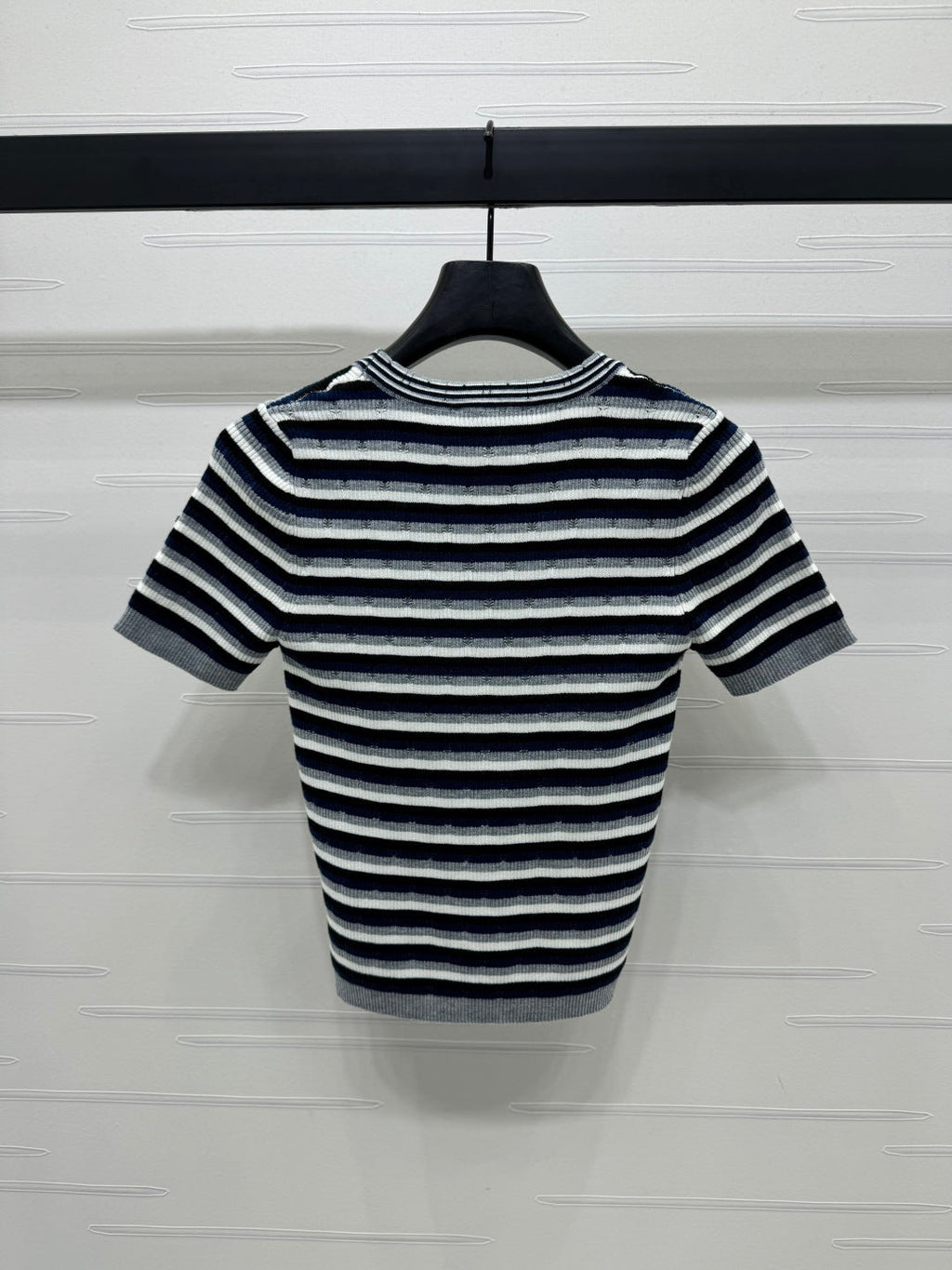 CHANEL SHORT-SLEEVE T-SHIRT 269481