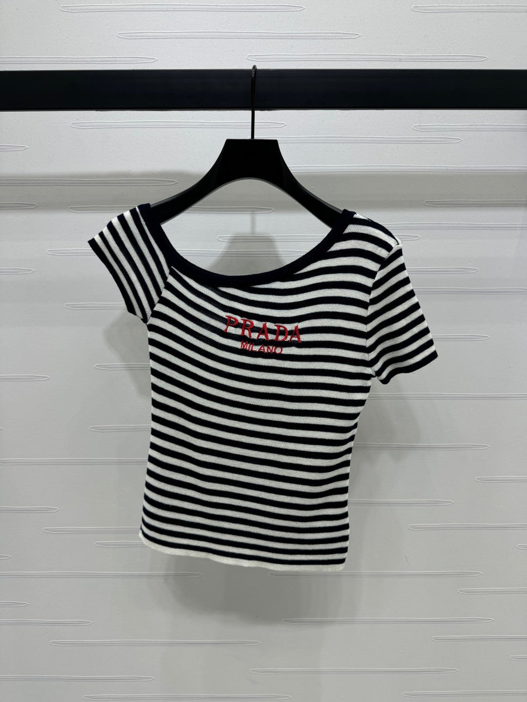 Prada 25 One-Shoulder Top Wool 233511