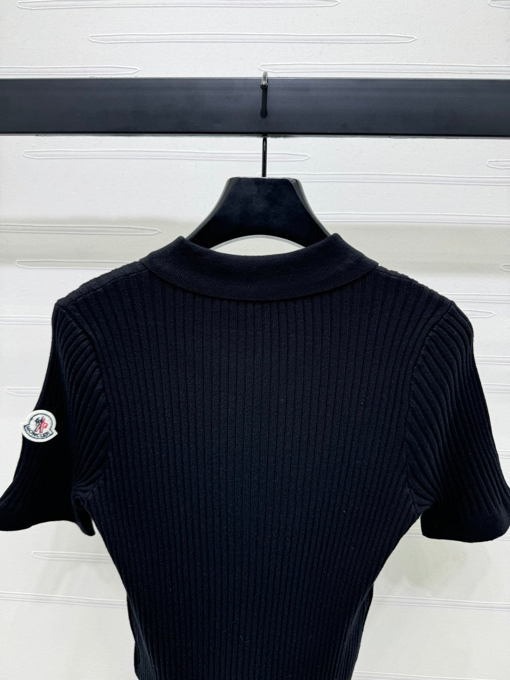 MONCLER 25S SHORT-SLEEVE KNIT TOP 255893