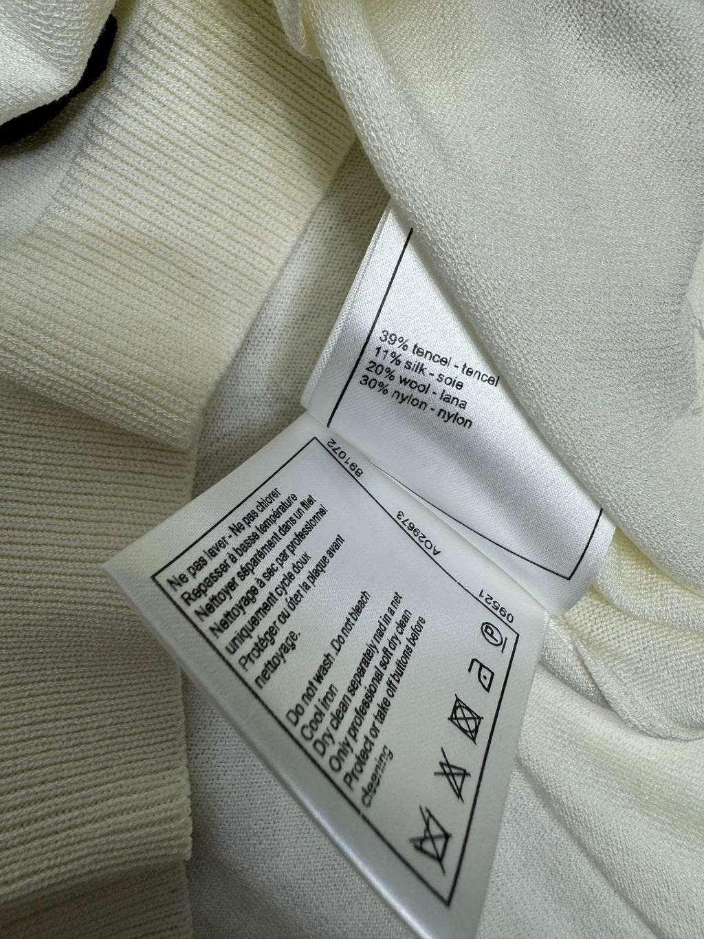CHANEL SHORT-SLEEVE KNIT TOP 269465