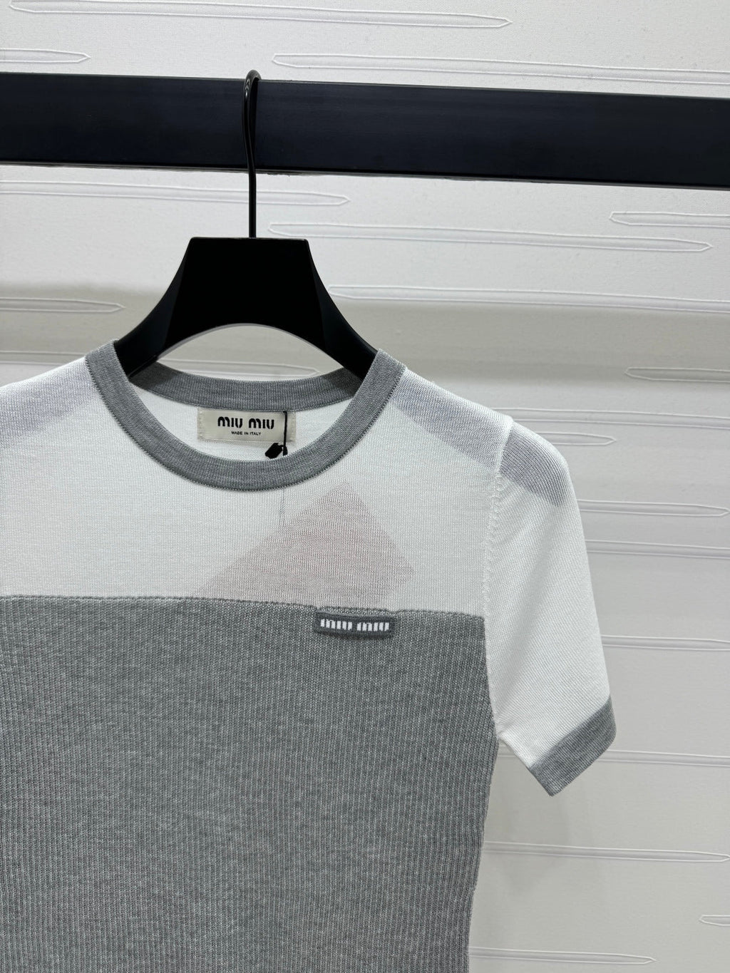 MIUMIU CREW NECK SHORT-SLEEVE SHEER KNIT TOP 274812