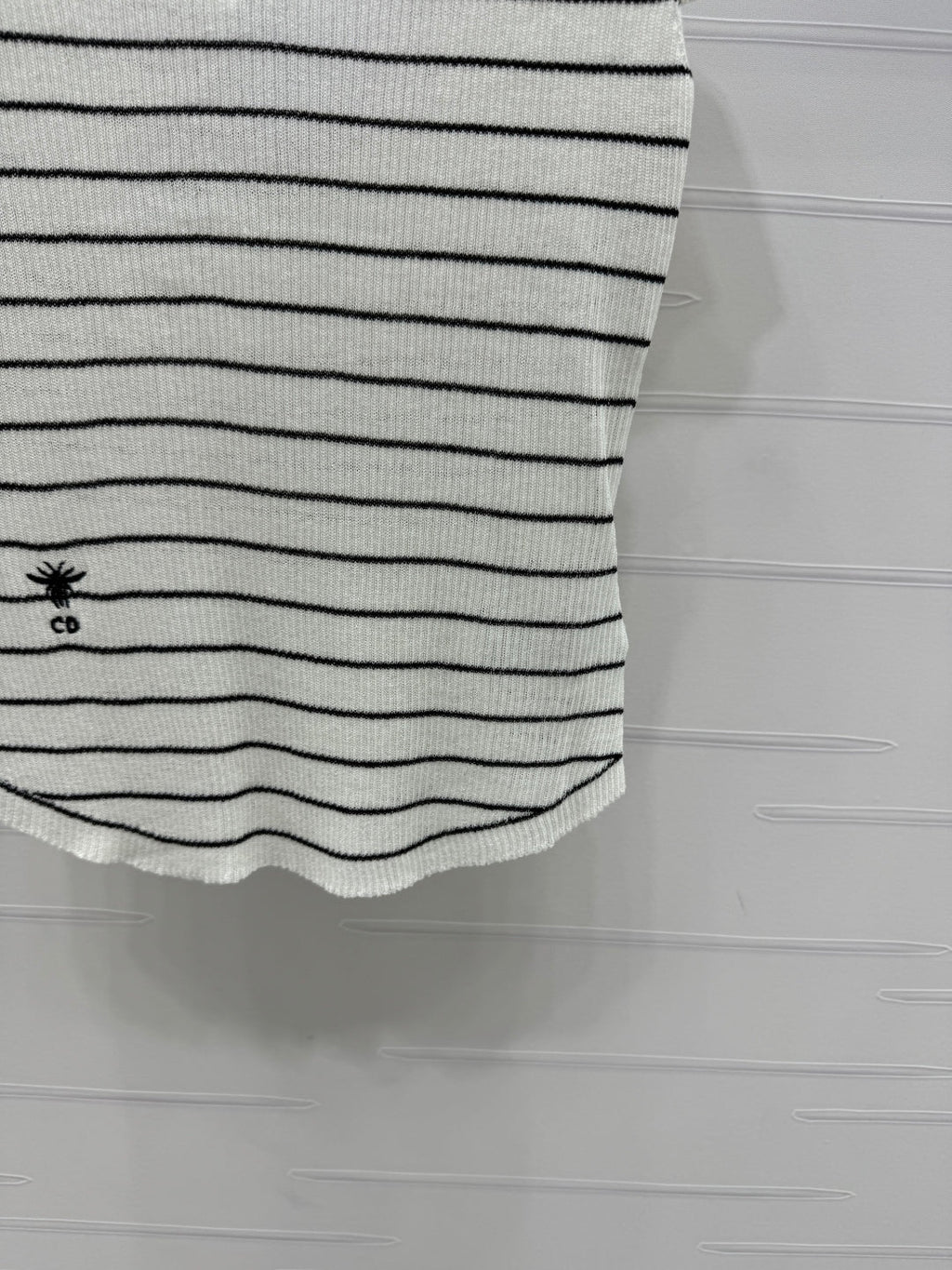 DIOR 25S SHORT SLEEVE STRIPED V-NECK SWEATER 264078