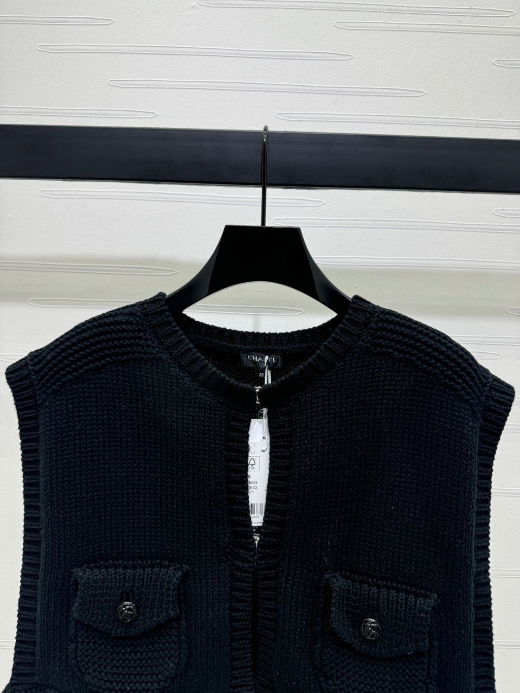 CHANEL CROPPED KNIT SWEATER 269386