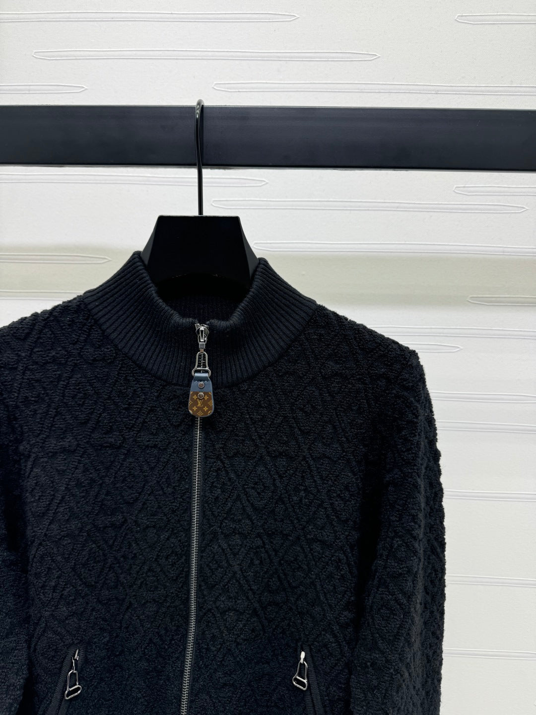 LV ZIP-UP LONG-SLEEVE KNIT CARDIGAN 274961