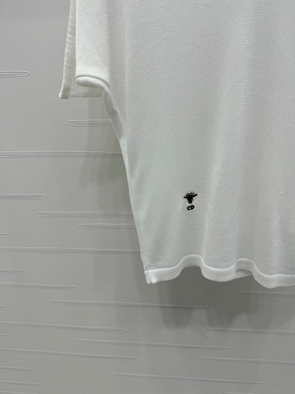 DIOR V-NECK KNITTED SHORT-SLEEVE T-SHIRT WHITE 274934