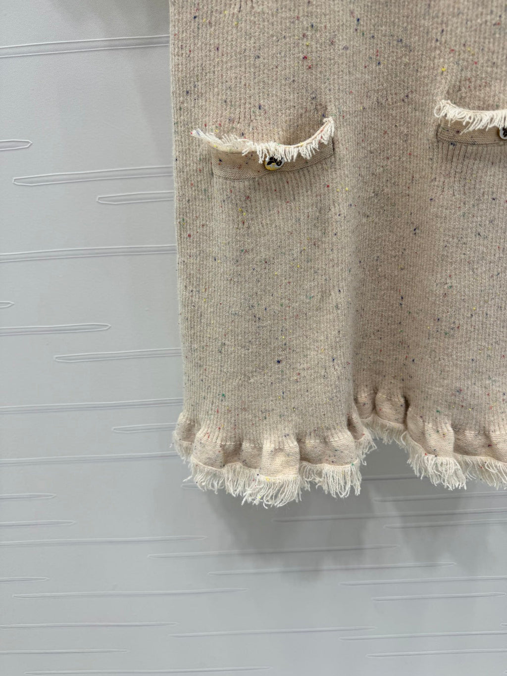 CHANEL SHORT-SLEEVE KNIT DRESS WITH RUFFLED TRIMS 274885
