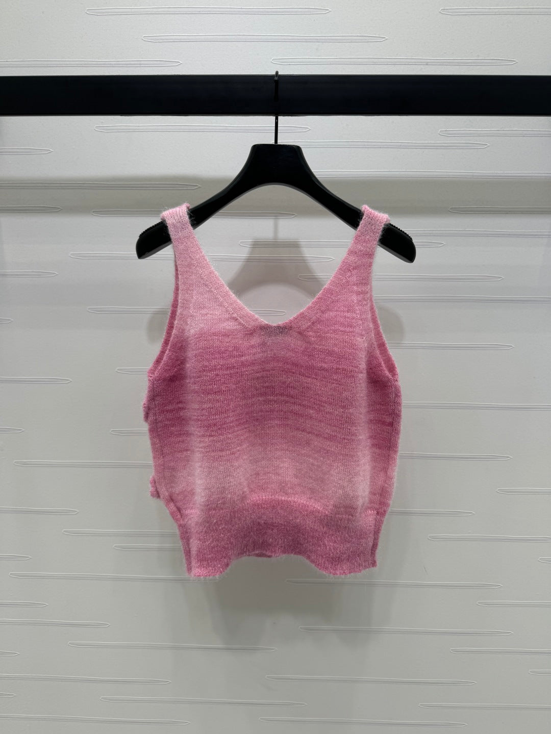 MIUMIU KNIT VEST WITH 3D FLORAL DETAILS 274890