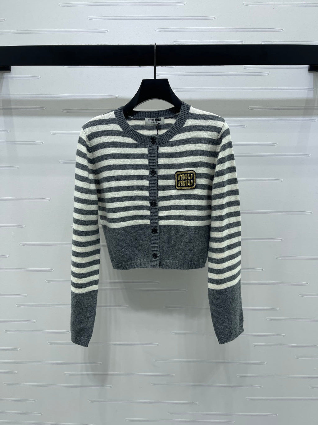 MIUMIU CARDIGAN STYLE 457