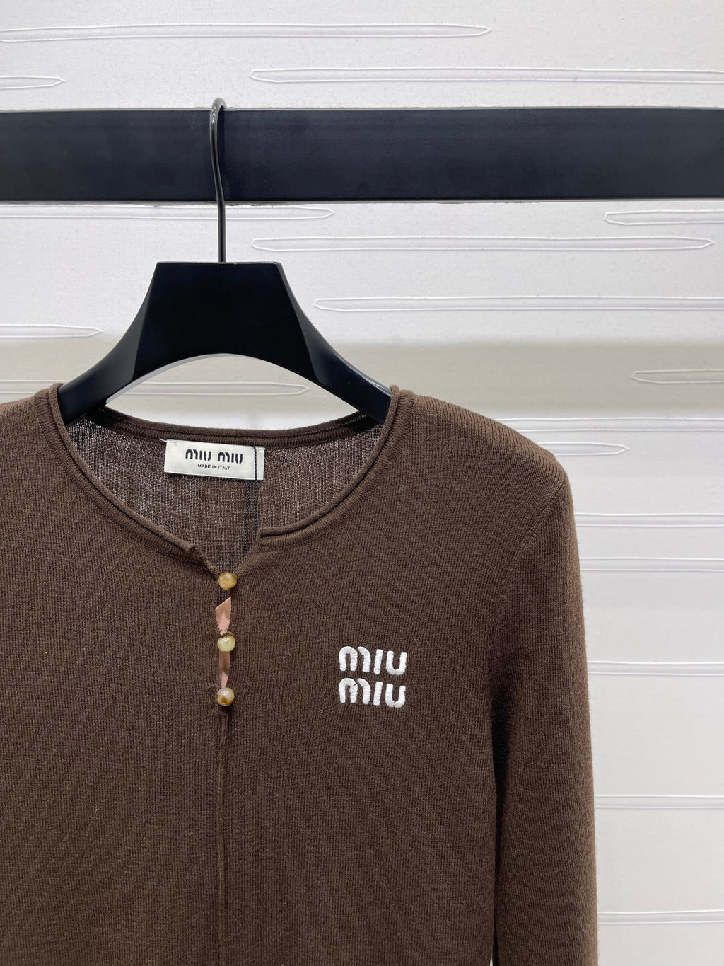 MIUMIU KNITTED LONG SLEEVE TOP STYLE 483