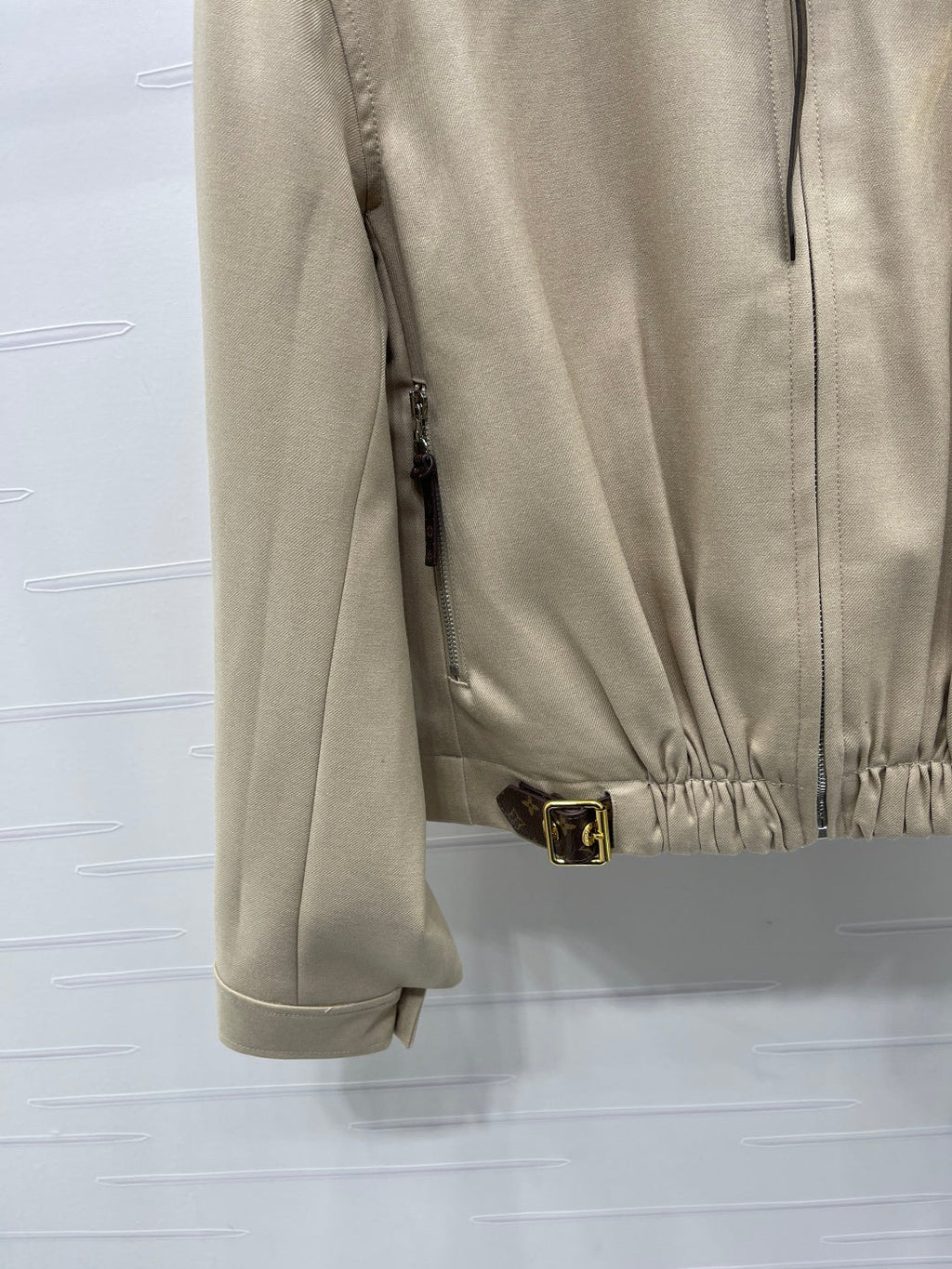 LV 25S BLAZER 0125