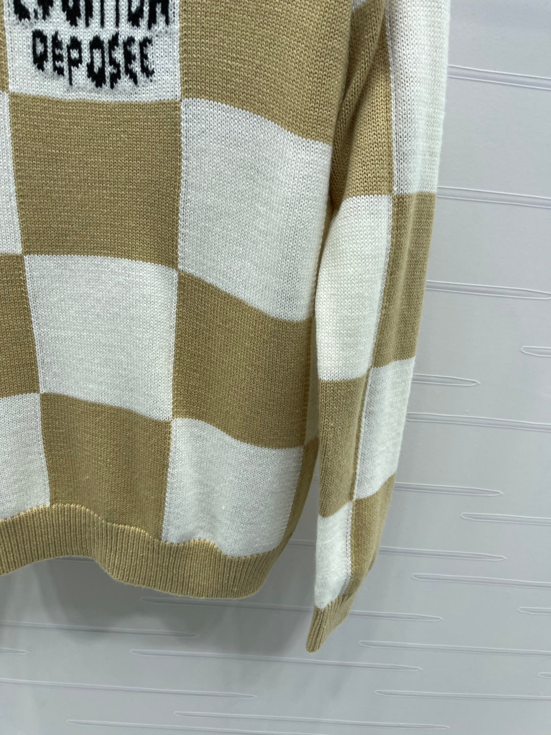 LV 25S SWEATER 0098