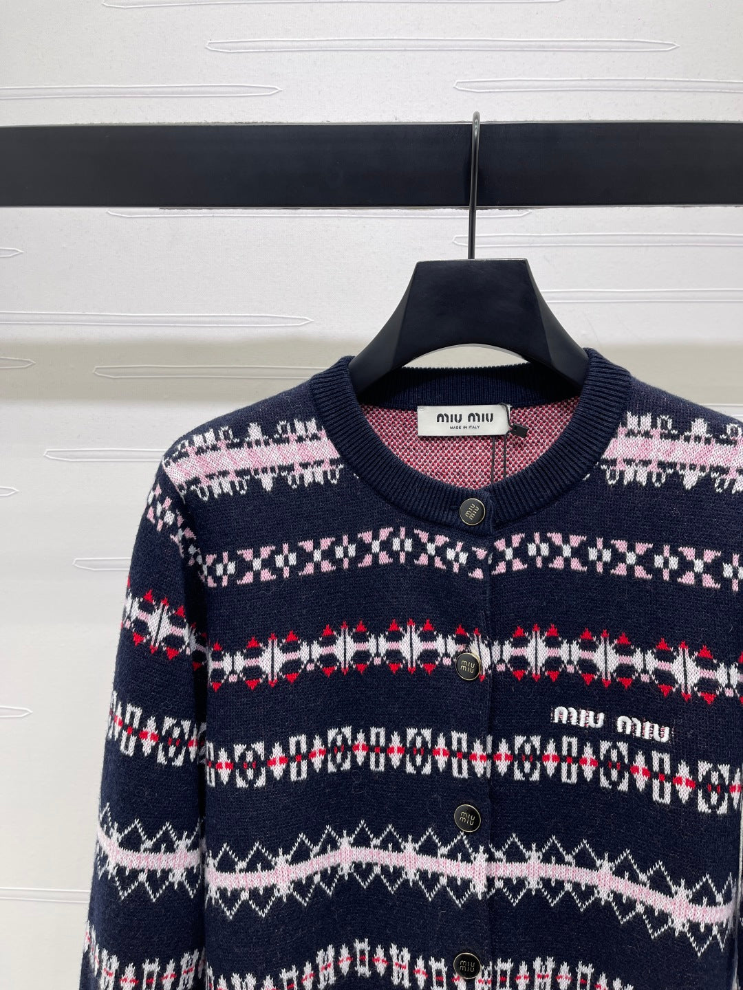 MIUMIU CARDIGAN STYLE 533