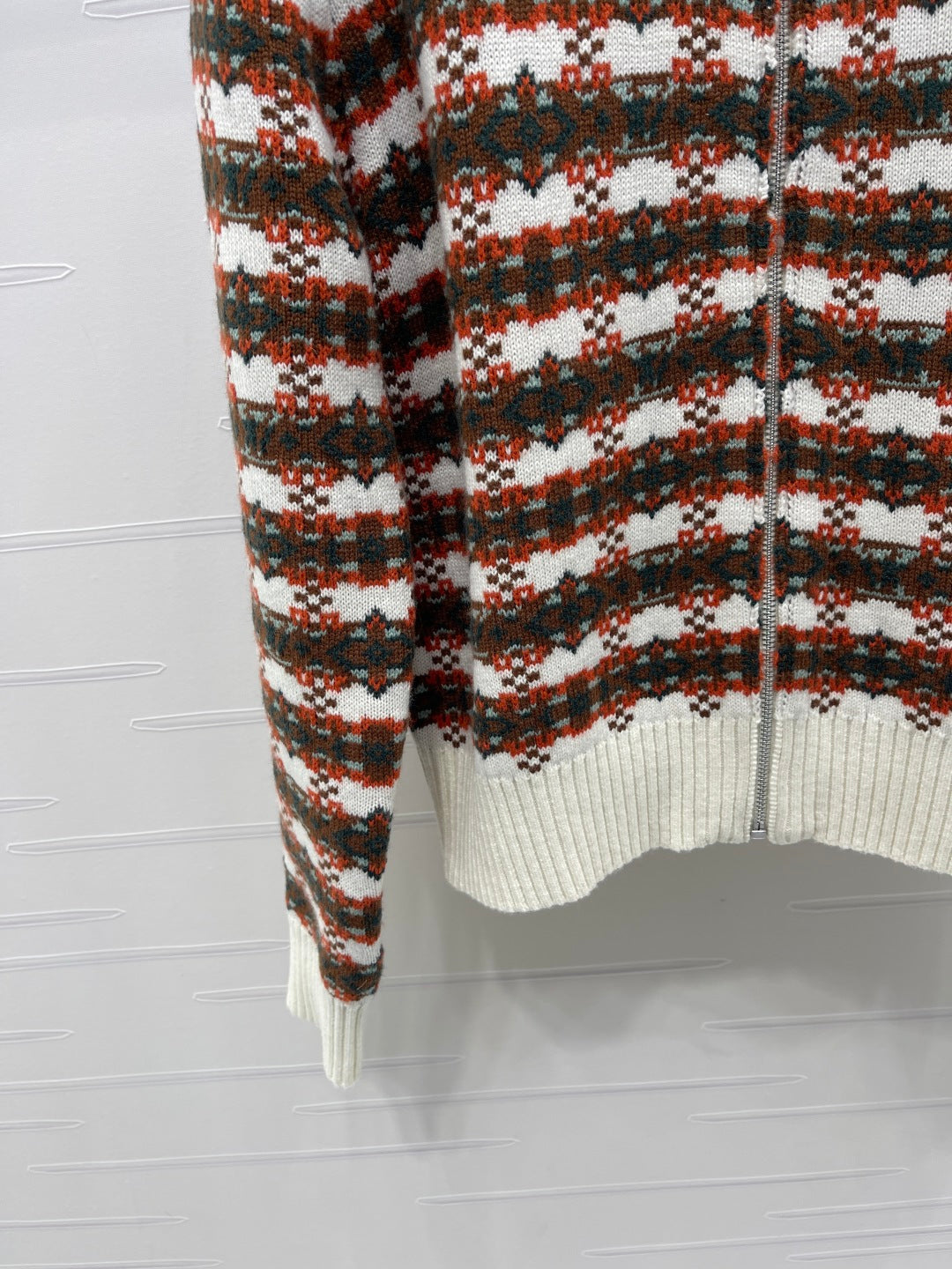LV 25S CARDIGAN 0019
