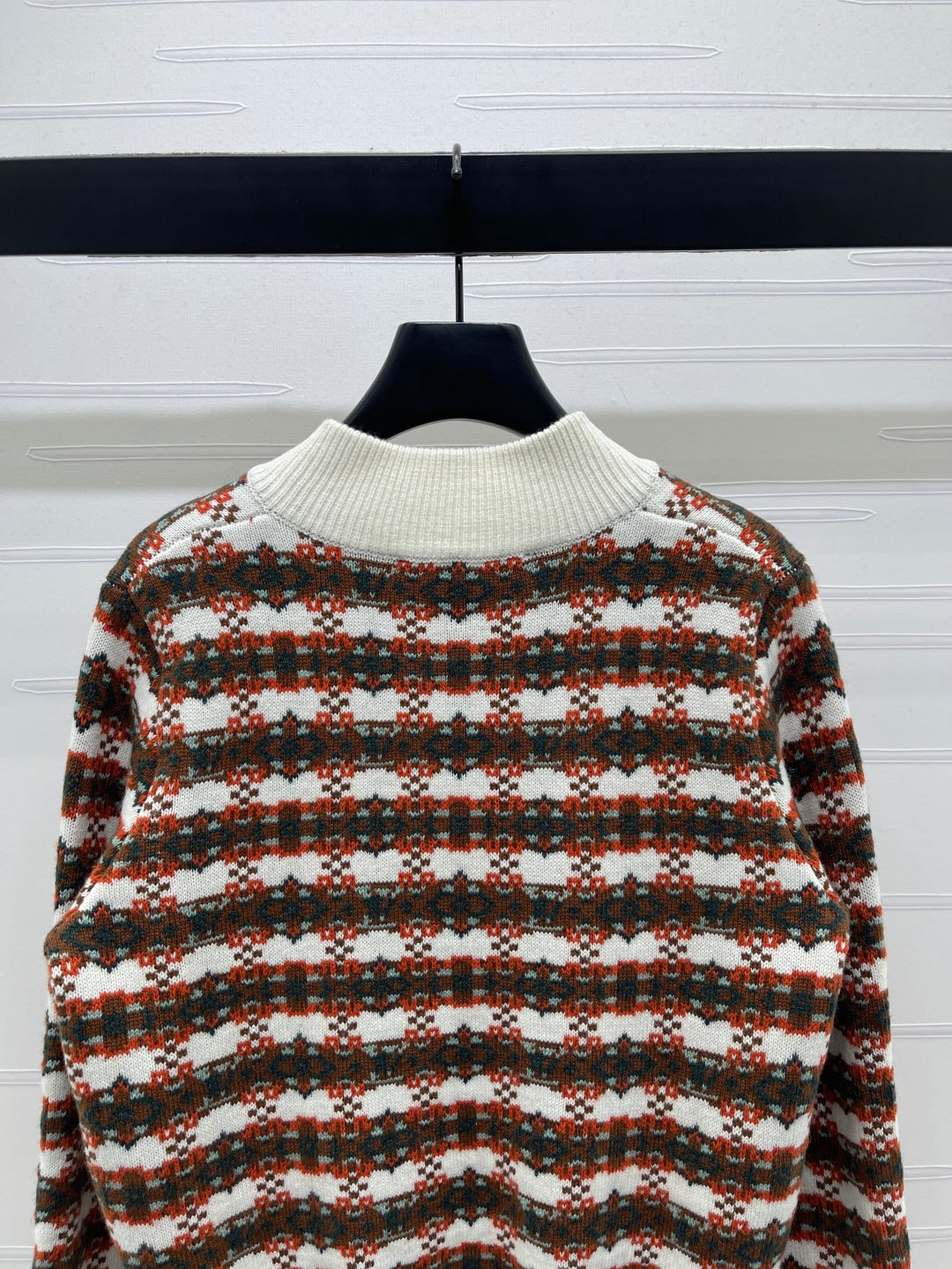 LV 25S CARDIGAN 0019