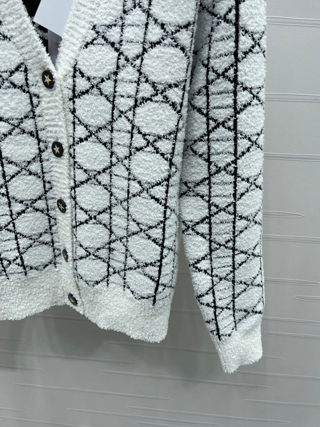 DIOR 25S V-NECK CARDIGAN 827