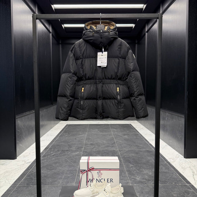 MONCLER 25S JACKET IN BLACK 017
