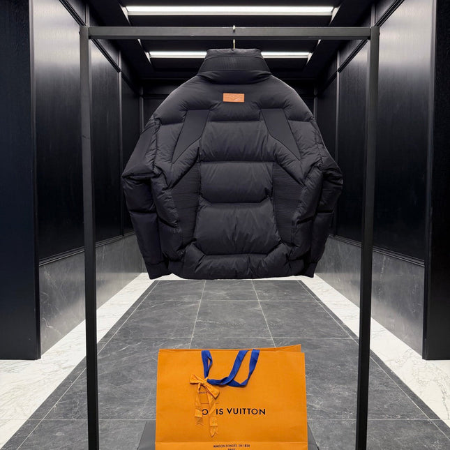 LV 25S DOWN JACKET 574436