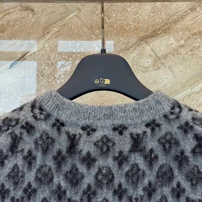 LV 25S CARDIGAN 0004