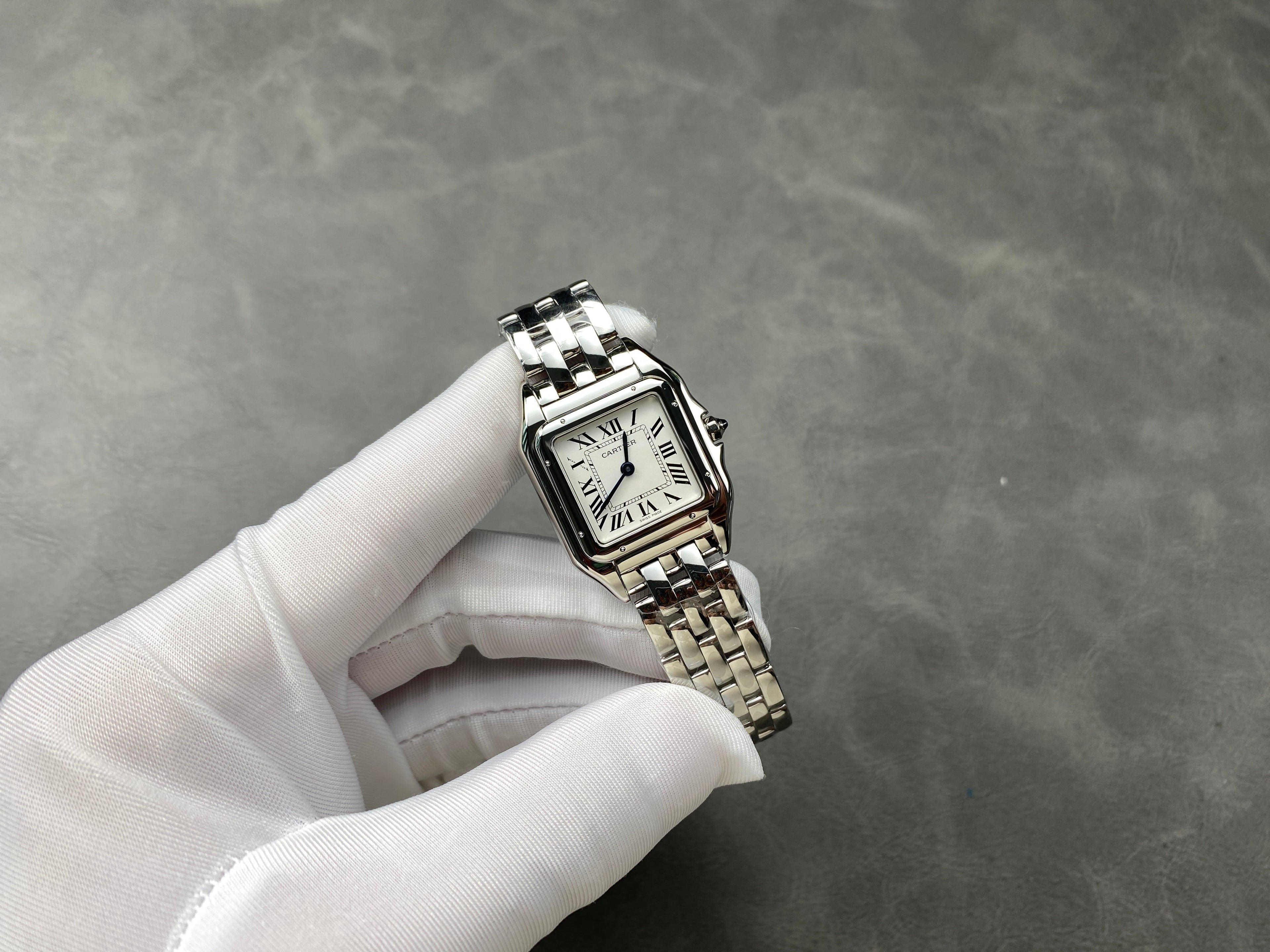 PANTHÈRE MINI MODEL DE CARTIER WATCH SILVER CASE